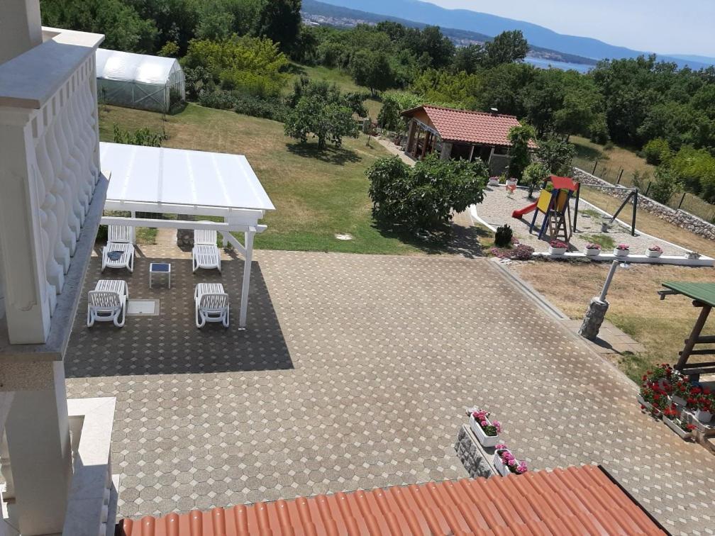 Apartments Gorancica Malinska Exterior photo